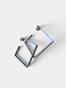 Lagos Square Caviar Hoop with BAG