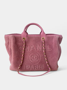 Chanel 2022 Large Deauville Tote in Shearling