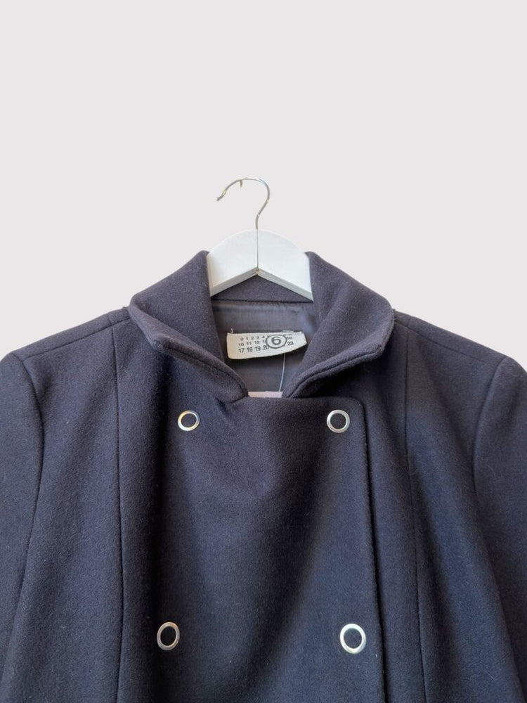 
                  
                    Close-up of Maison Margiela Snaps Wool Grommet jacket collar and snap detailing, highlighting premium wool texture and avant-garde design.
                  
                